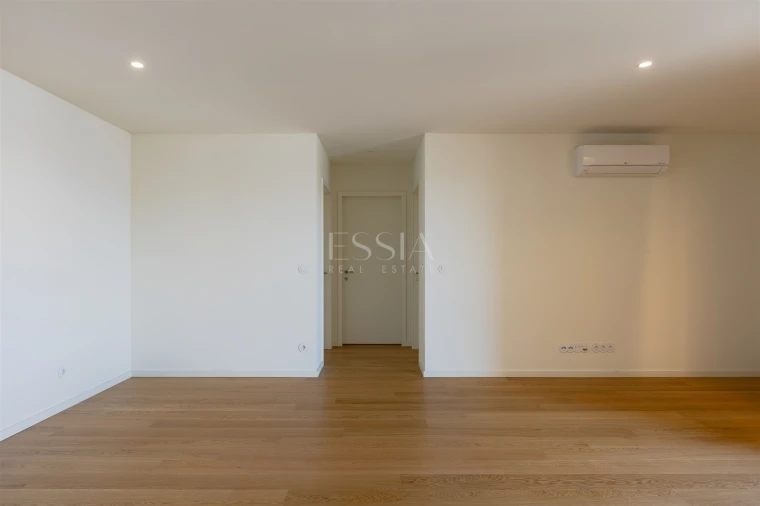 Apartamento T2 para Arrendamento em Canidelo Foto 13