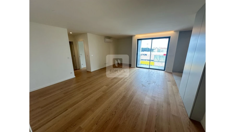 Apartamento T2 para Arrendamento em Canidelo Foto 14