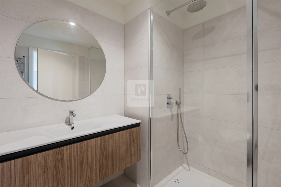 Apartamento T2 para Arrendamento em Canidelo Foto 19