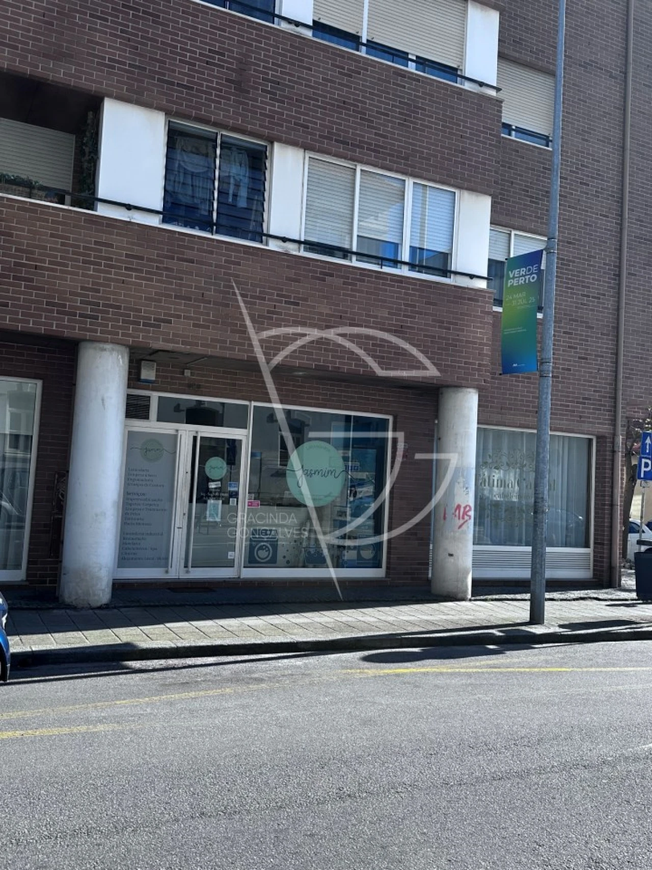 Loja para Venda em Matosinhos e Leça da Palmeira Foto 1