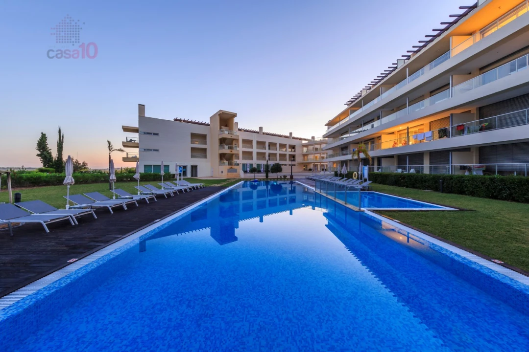 Apartamento T2 para Venda em Quarteira Foto 2