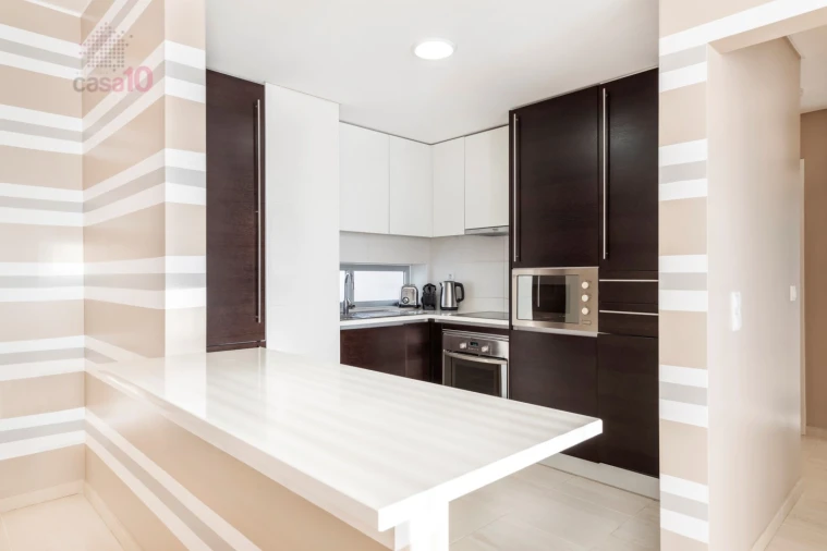 Apartamento T2 para Venda em Quarteira Foto 17