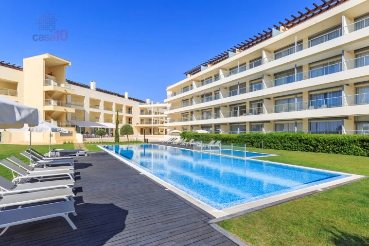 Apartamento T2 para Venda em Quarteira Foto 3