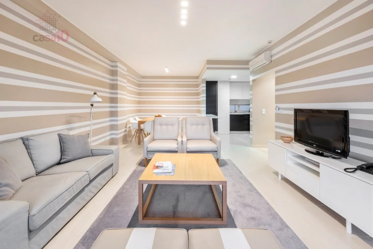 Apartamento T3 para Venda em Quarteira Foto 9