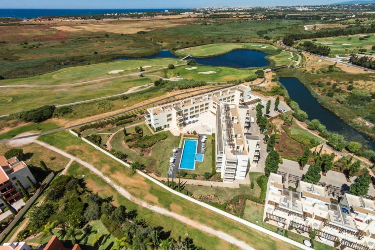 Apartamento T3 para Venda em Quarteira Foto 44