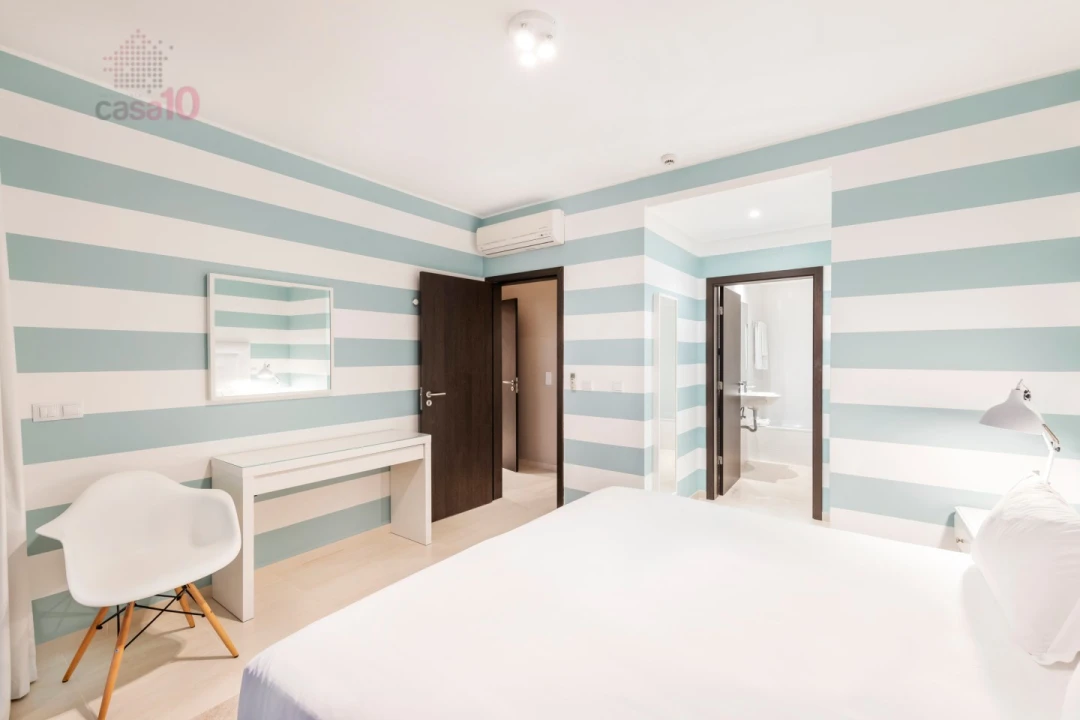 Apartamento T2 para Venda em Quarteira Foto 18
