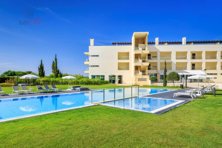 Apartamento T2 para Venda em Quarteira Foto 28