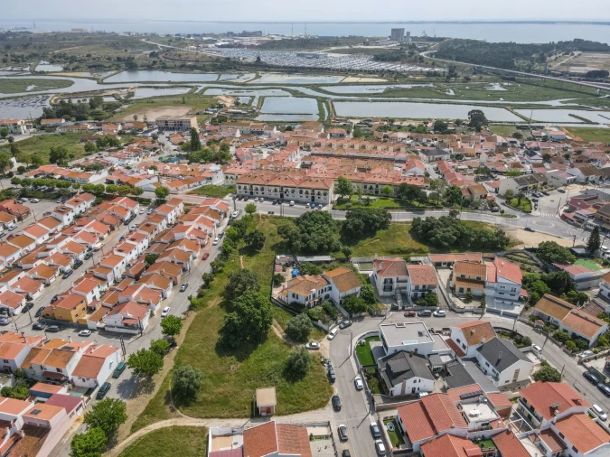 Terreno para Venda em Sado Foto 23