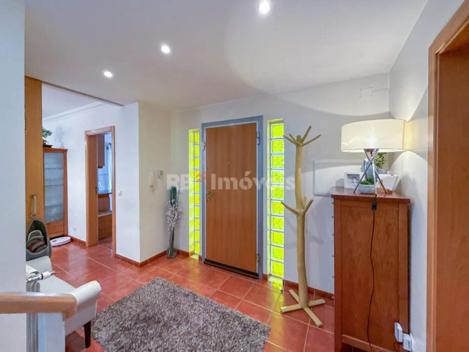 Moradia T4 para Venda em Nossa Sra de Fatima Foto 5