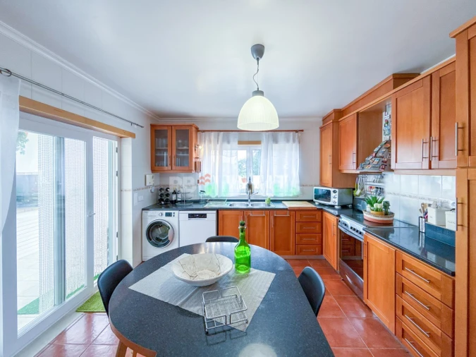 Moradia T4 para Venda em Nossa Sra de Fatima Foto 10