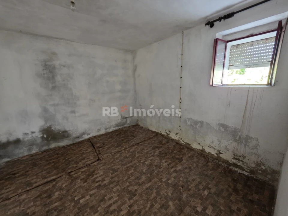 Moradia T1 para Venda em Paialvo Foto 12