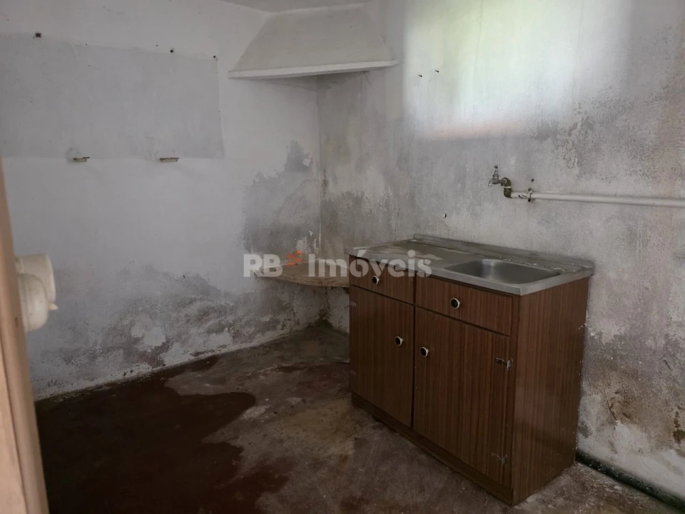 Moradia T1 para Venda em Paialvo Foto 4