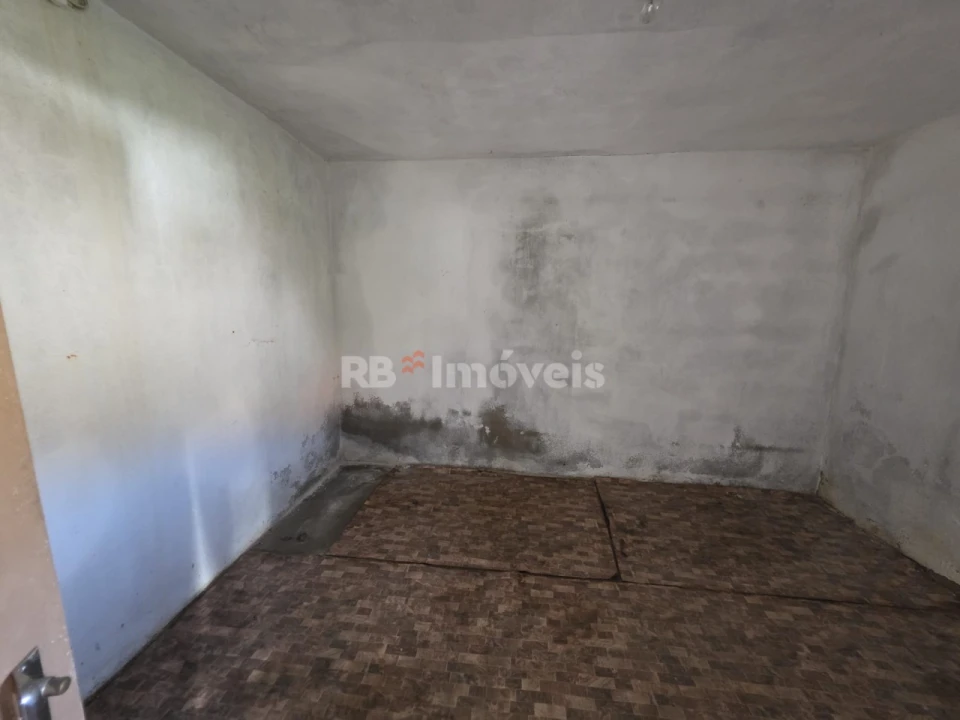 Moradia T1 para Venda em Paialvo Foto 11