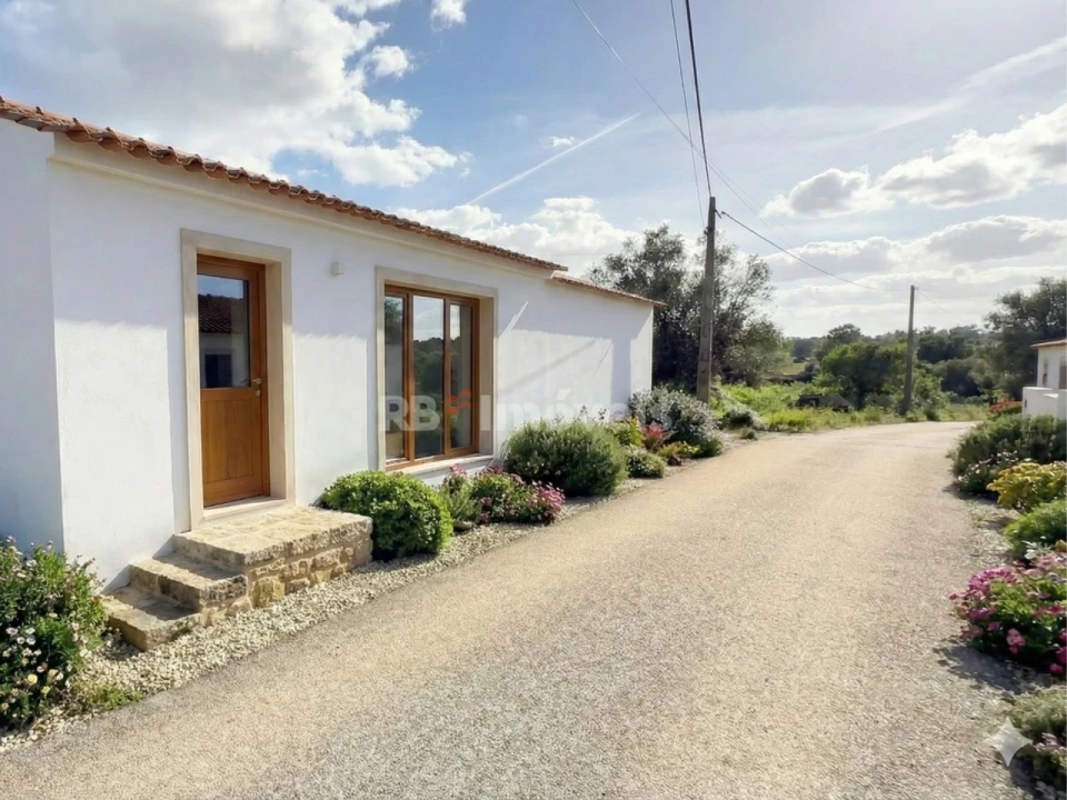 Moradia T1 para Venda em Paialvo Foto 1