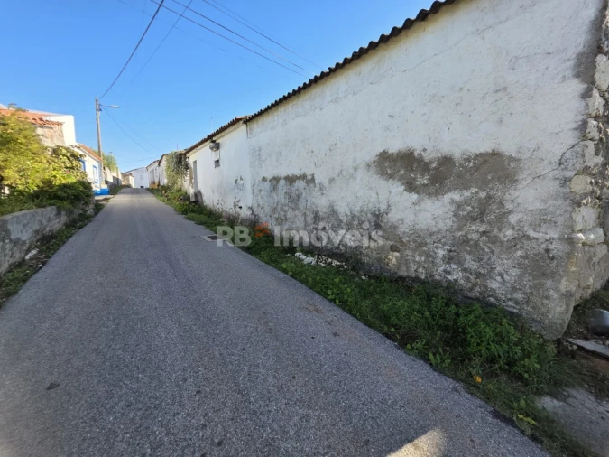 Moradia T1 para Venda em Paialvo Foto 1