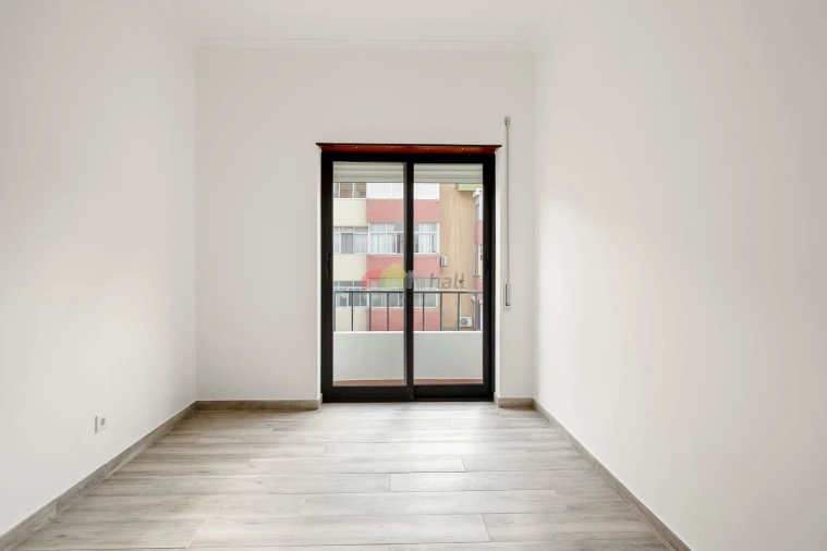 Apartamento T2 para Venda em Alto do Seixalinho, Santo André e Verderena Foto 18