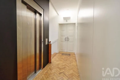 Apartamento T4 para Venda em Santo António