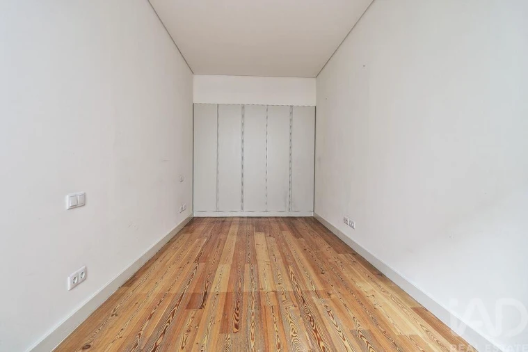 Apartamento T4 para Venda em Santo António Foto 18