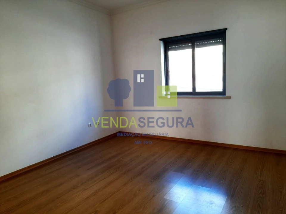 Apartamento T2 para Venda em Beringel Foto 15