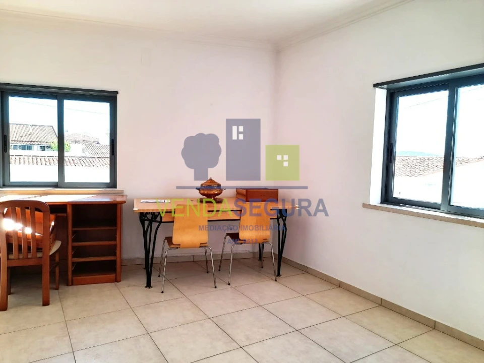 Apartamento T2 para Venda em Beringel Foto 25