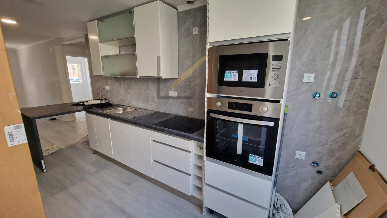 Apartamento T2 para Venda em Benfica Foto 15
