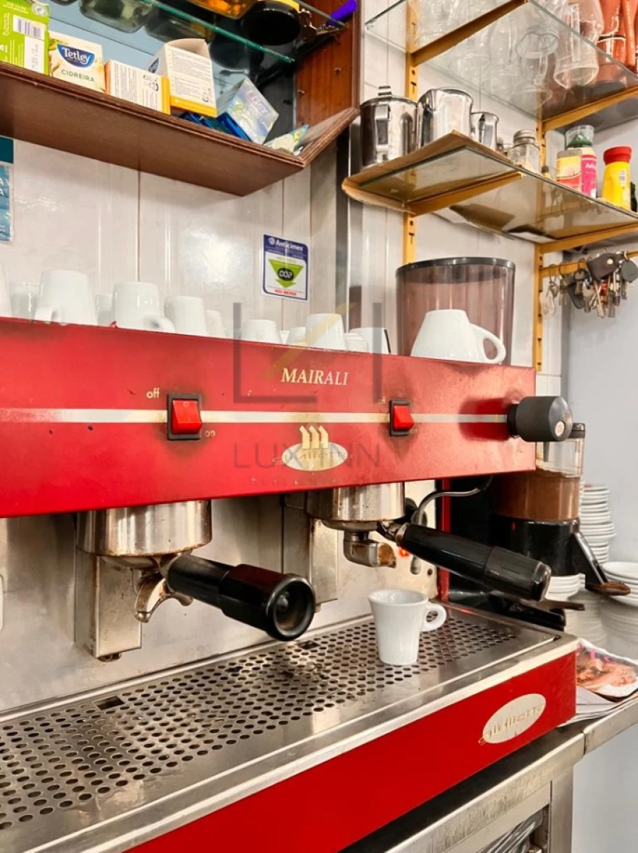 Negócio para Venda em Queluz e Belas Foto 9