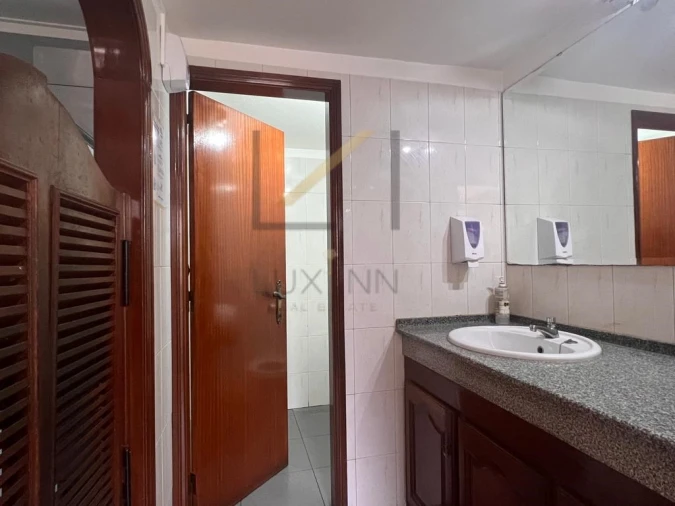 Negócio para Venda em Queluz e Belas Foto 23