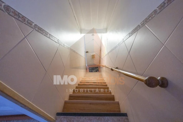 Apartamento T3 para Venda em Romeira e Várzea Foto 14