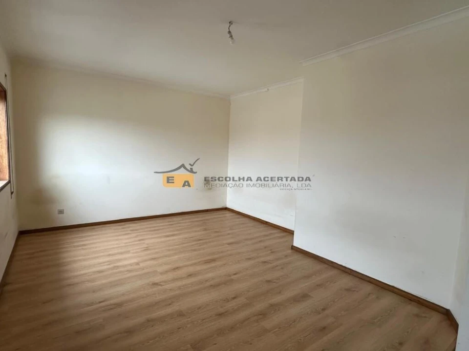Apartamento T2 para Venda em Rio Tinto Foto 5