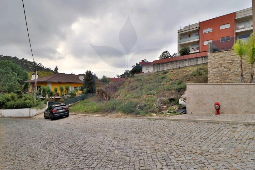 Terreno para Venda em Arentim e Cunha Foto 1