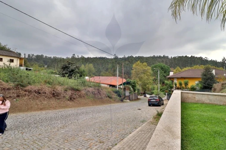 Terreno para Venda em Arentim e Cunha Foto 2