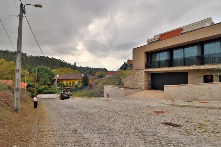 Terreno para Venda em Arentim e Cunha Foto 9