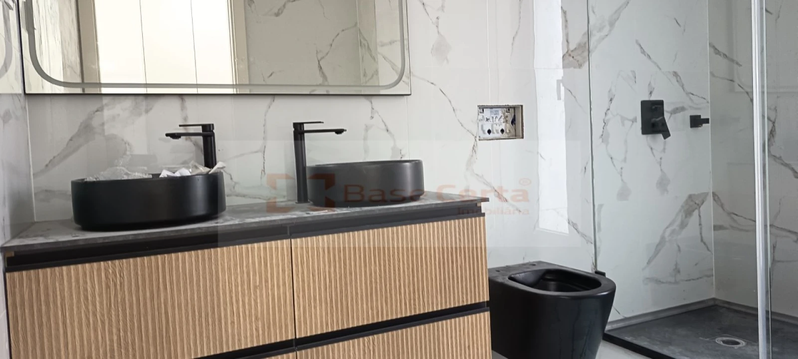 Moradia T5 para Venda em Santa Iria de Azoia, São João da Talha e Bobadela Foto 24