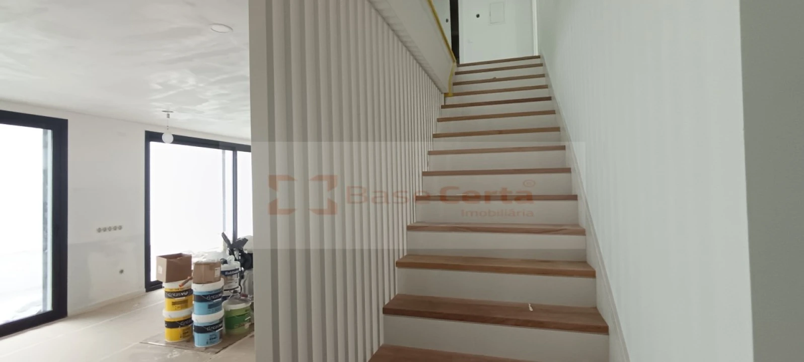 Moradia T5 para Venda em Santa Iria de Azoia, São João da Talha e Bobadela Foto 47