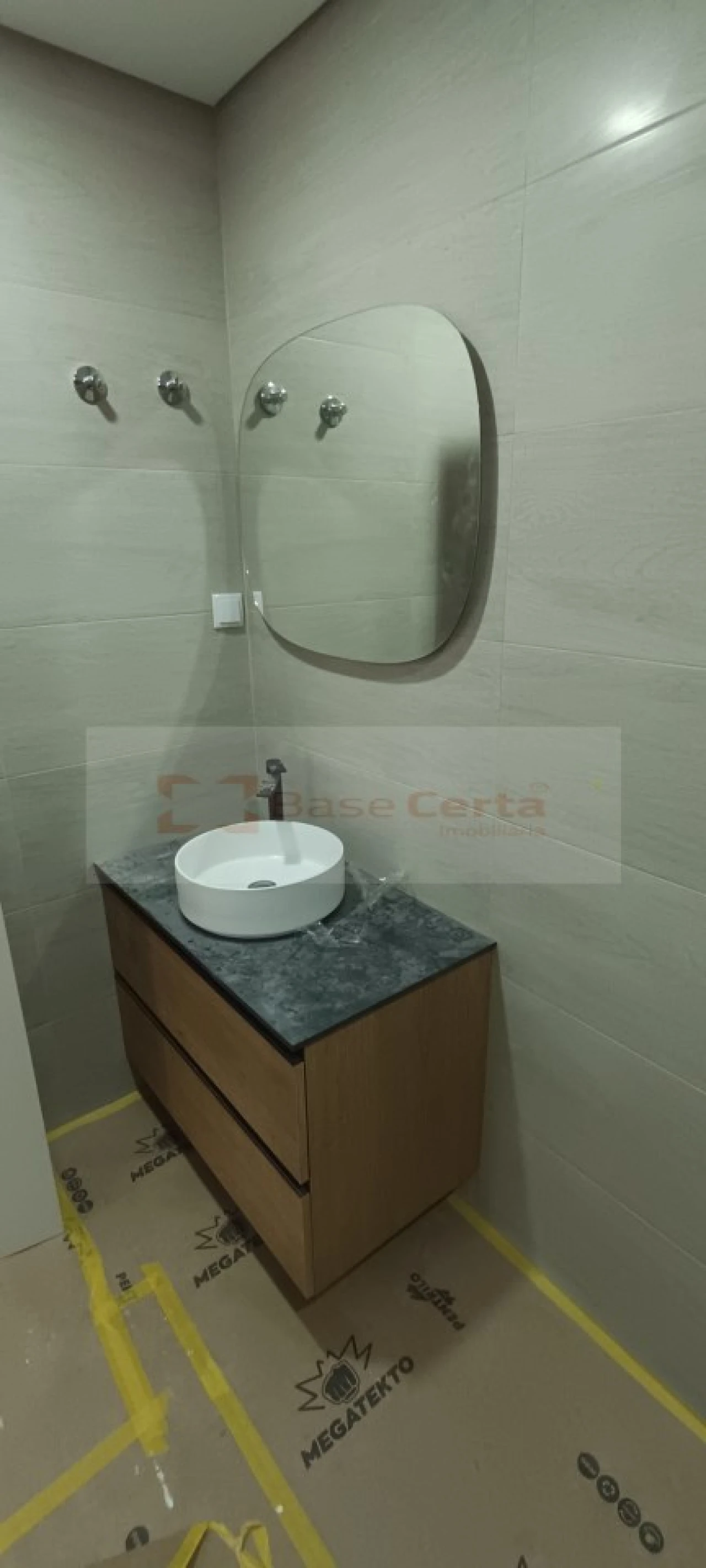 Moradia T5 para Venda em Santa Iria de Azoia, São João da Talha e Bobadela Foto 60