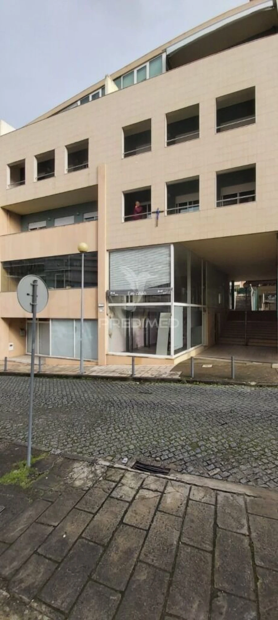 Loja para Arrendamento em Braga (Maximinos, Sé e Cividade) Foto 3