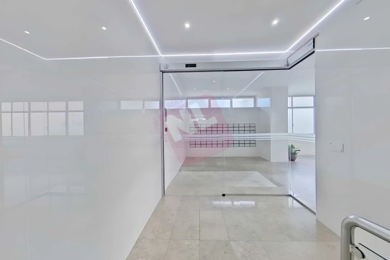 Apartamento T3 para Venda em Pontinha e Famões Foto 11