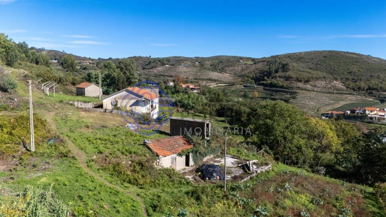 Quinta T4 para Venda em Valadares Foto 43