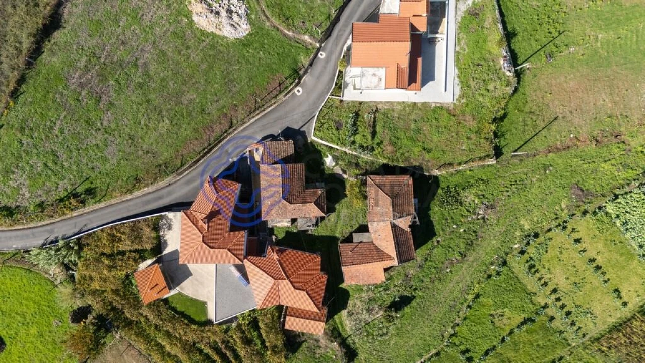 Quinta T4 para Venda em Valadares Foto 36