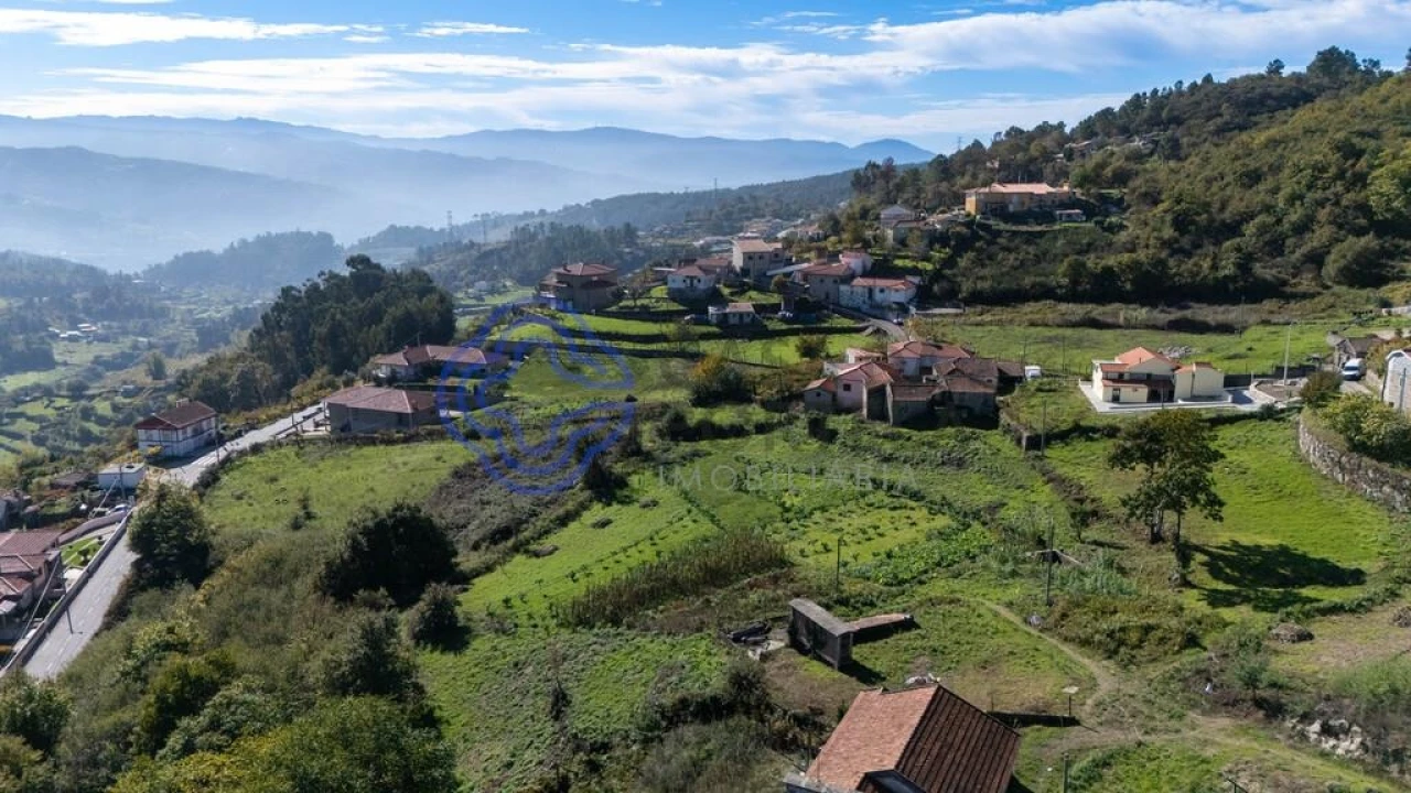 Quinta T4 para Venda em Valadares Foto 30