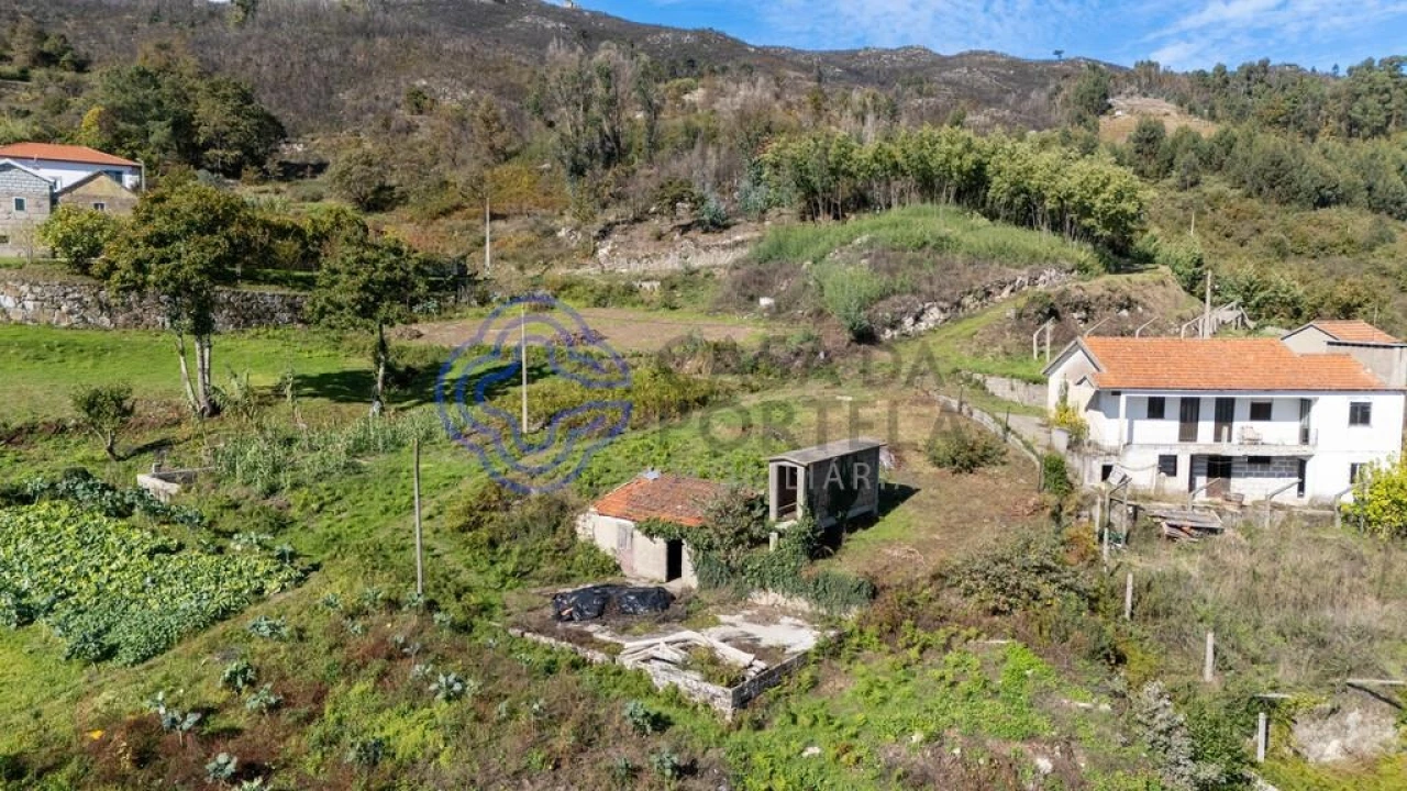 Quinta T4 para Venda em Valadares Foto 42