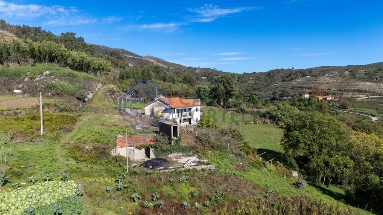 Quinta T4 para Venda em Valadares Foto 40