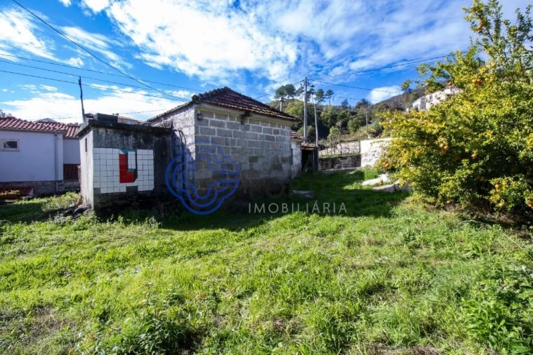 Quinta T4 para Venda em Valadares Foto 18