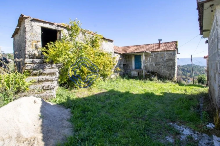 Quinta T4 para Venda em Valadares Foto 6