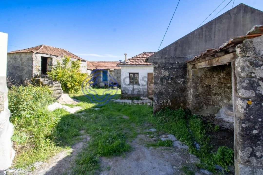 Quinta T4 para Venda em Valadares Foto 2
