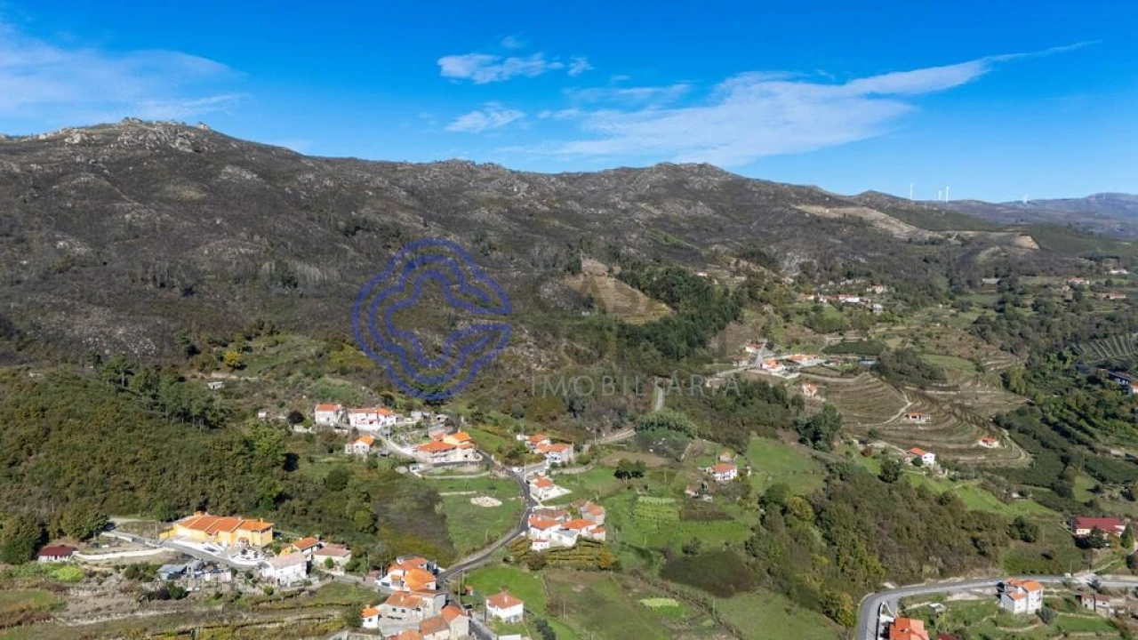 Quinta T4 para Venda em Valadares Foto 25