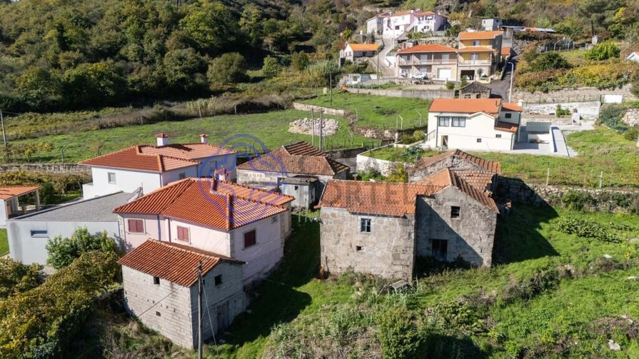 Quinta T4 para Venda em Valadares Foto 34