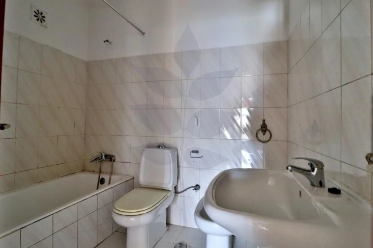 Prédio para Venda em São Vitor (Braga) Foto 17