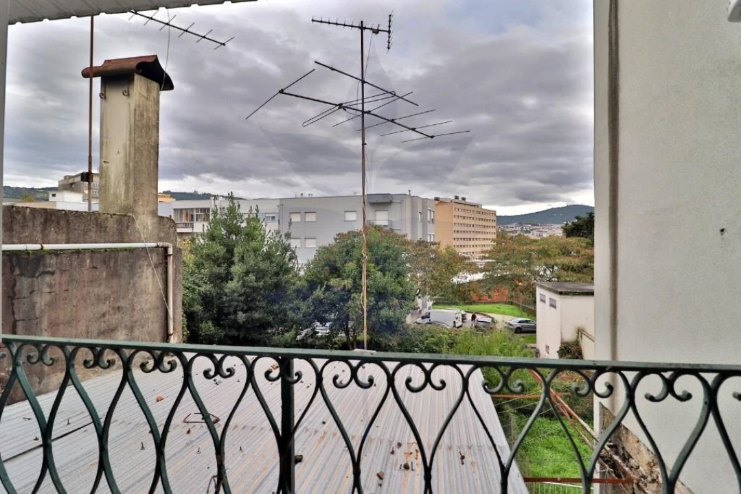 Prédio para Venda em São Vitor (Braga) Foto 16