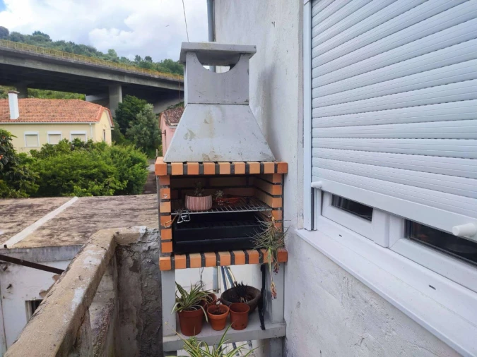 Moradia T4 para Venda em Sé Nova, Santa Cruz, Almedina e São Bartolomeu Foto 6